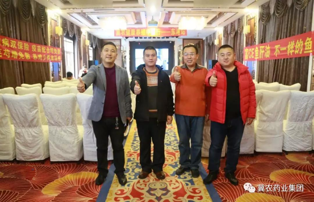 合影1.jpg